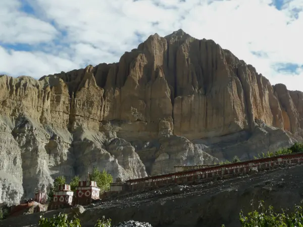 Mani Wall Of Tatang Village Web