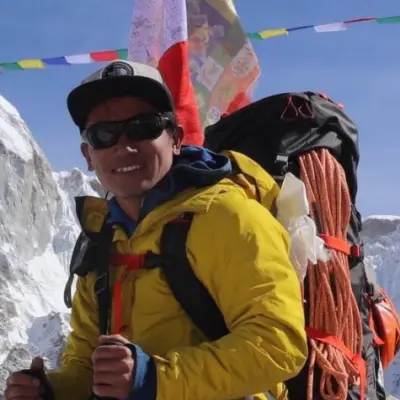 Asish Gurung